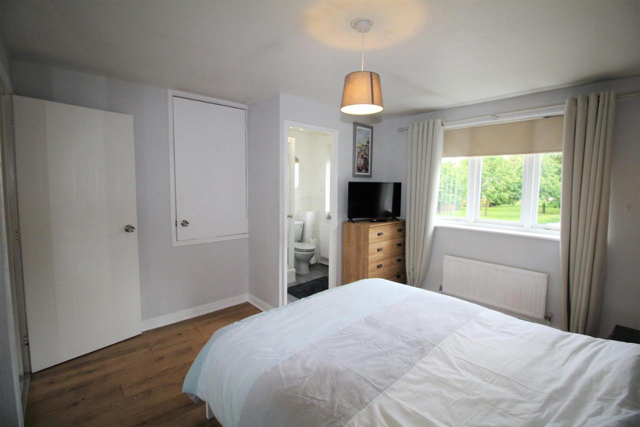 Doncaster - Warmsworth - Great Customer Feedback - 3 Bed Detached House - Private Garden & Parking Plus Garage - Quiet Cul De Sac Location - Dog Friendly - Fast Wifi - Close To Motorway Access Exterior foto